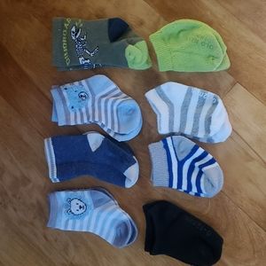 Bundle of misc baby socks